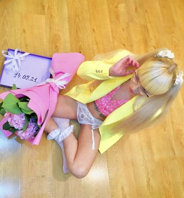 Молоденькая студентка Даша, рост: 170, вес: 67