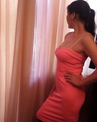 Молоденькая студентка Юлия, рост: 152, вес: 43