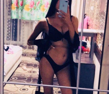 Калининградская  тёлка с шикарным бюстом — Мари