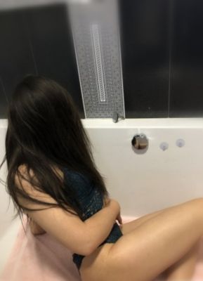 секс с азиаткой Лора, от 3000 руб. в час