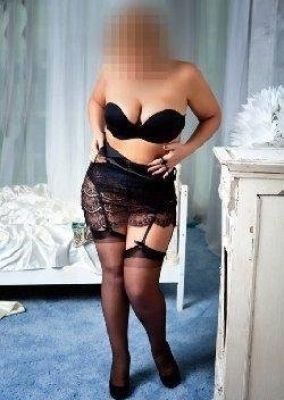  Куртизанка Вика для интимных свиданий