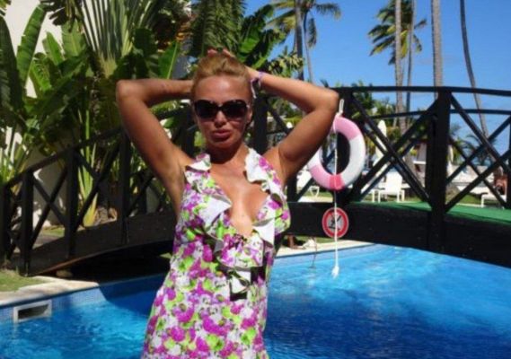 Вивьен, 27 лет — эромассаж для мужчин